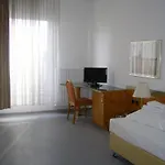호텔 윌리 프랑크푸르트