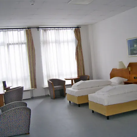 Willy Frankfurt Hotel 3*