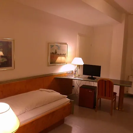 Hotel Willy Frankfurt