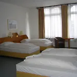 Willy Frankfurt Hotel